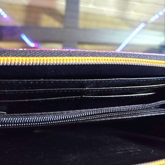 Alice Owl Zipper Clutch - Cute! - Picture 7 of 7